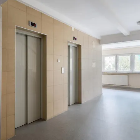 Chmielna Downtown By Bookinghost דירה ורשה