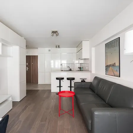Chmielna Downtown Apartment