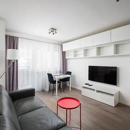 Apartment Chmielna Downtown Warsaw