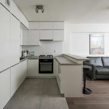 דירה Chmielna Downtown By Bookinghost ורשה